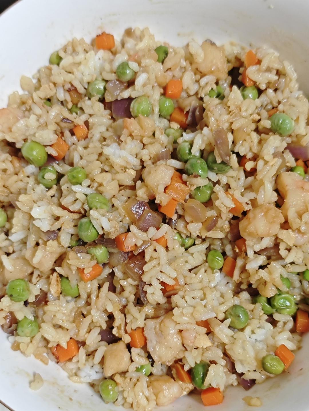 豪华版虾仁炒饭🍤
