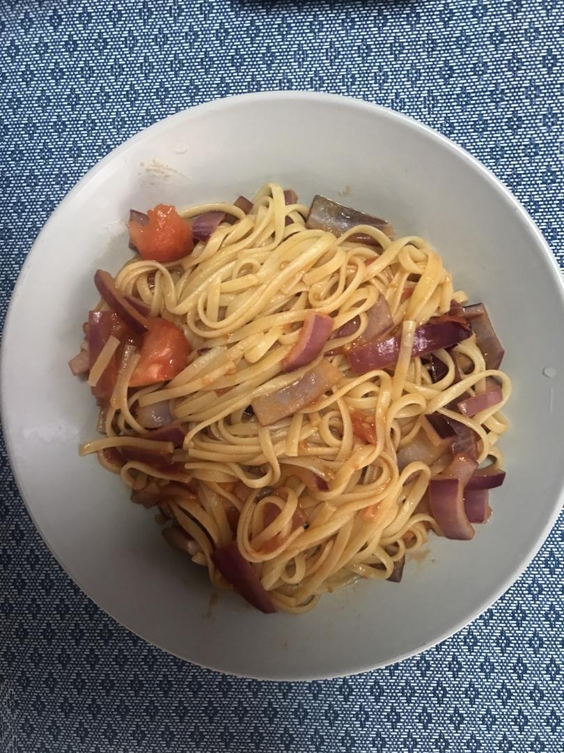 番茄意大利面