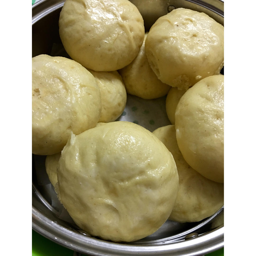 肉末豆角玉米面包子