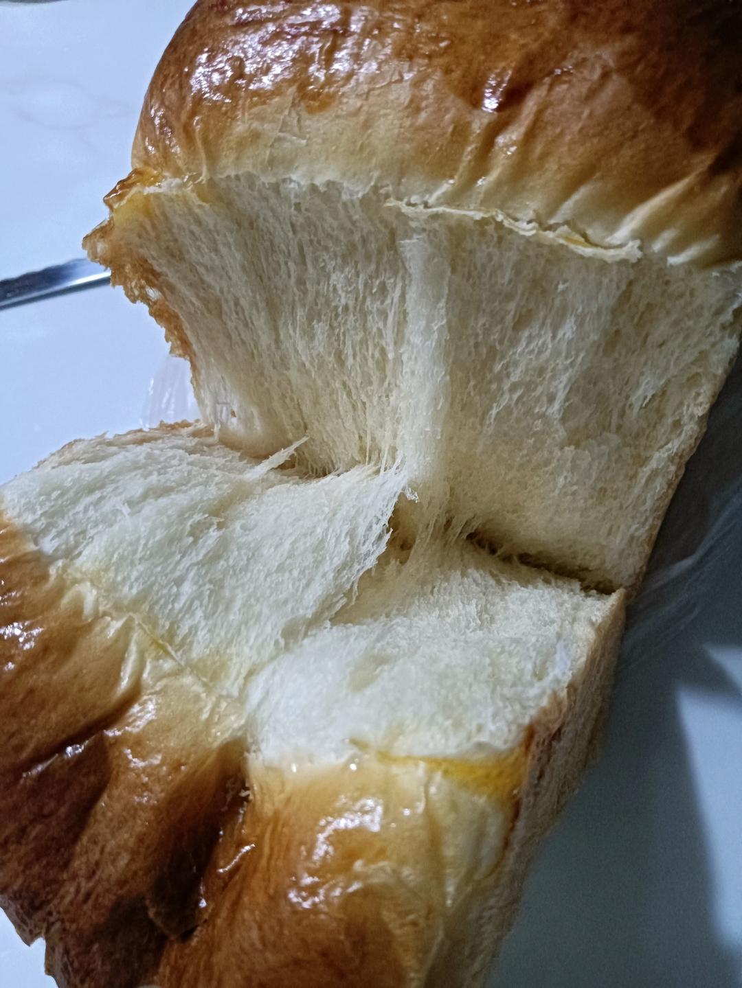 和云朵一样柔软的北海道牛奶吐司