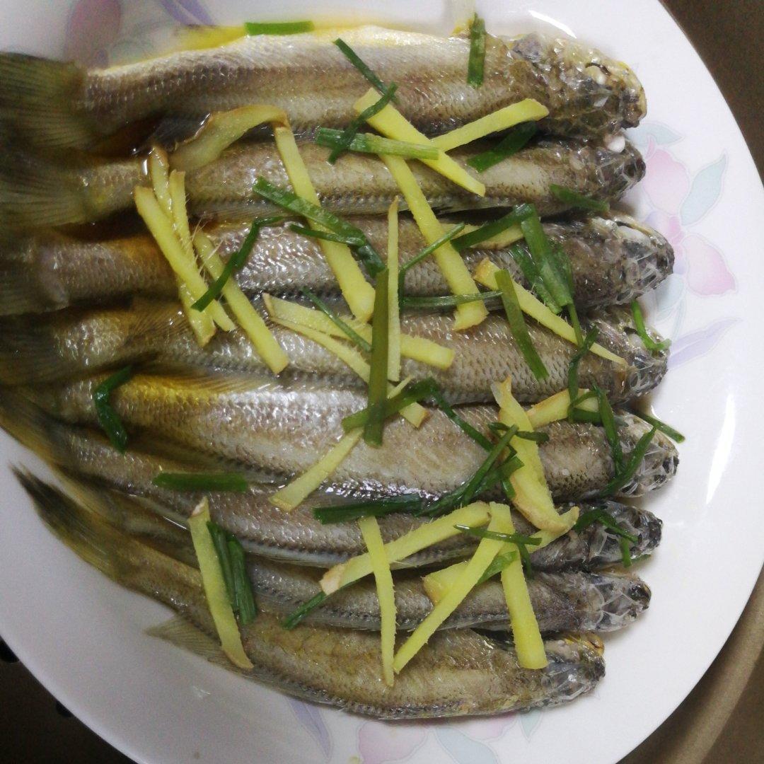 清蒸小黄鱼
