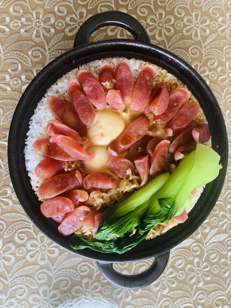 香肠煲仔饭