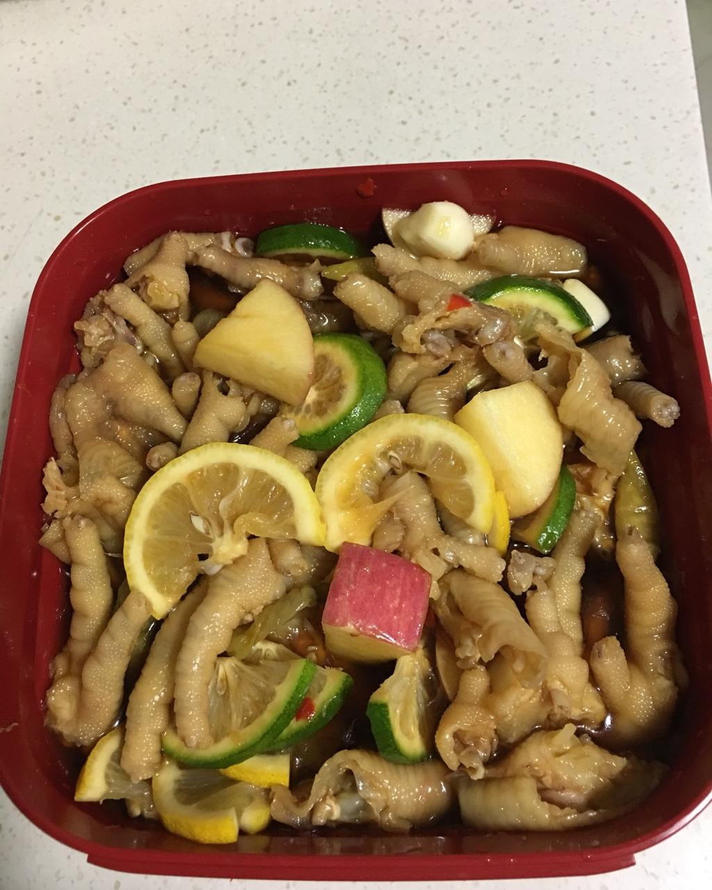 柠檬泡椒凤爪