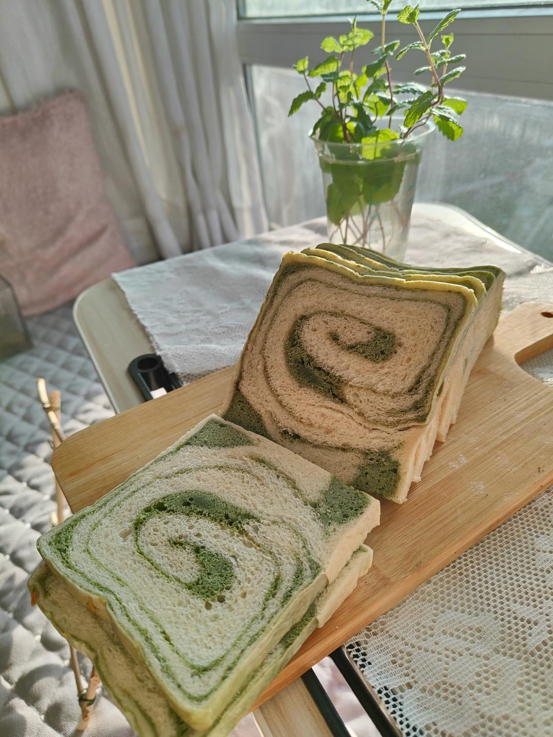 抹茶红豆馅吐司