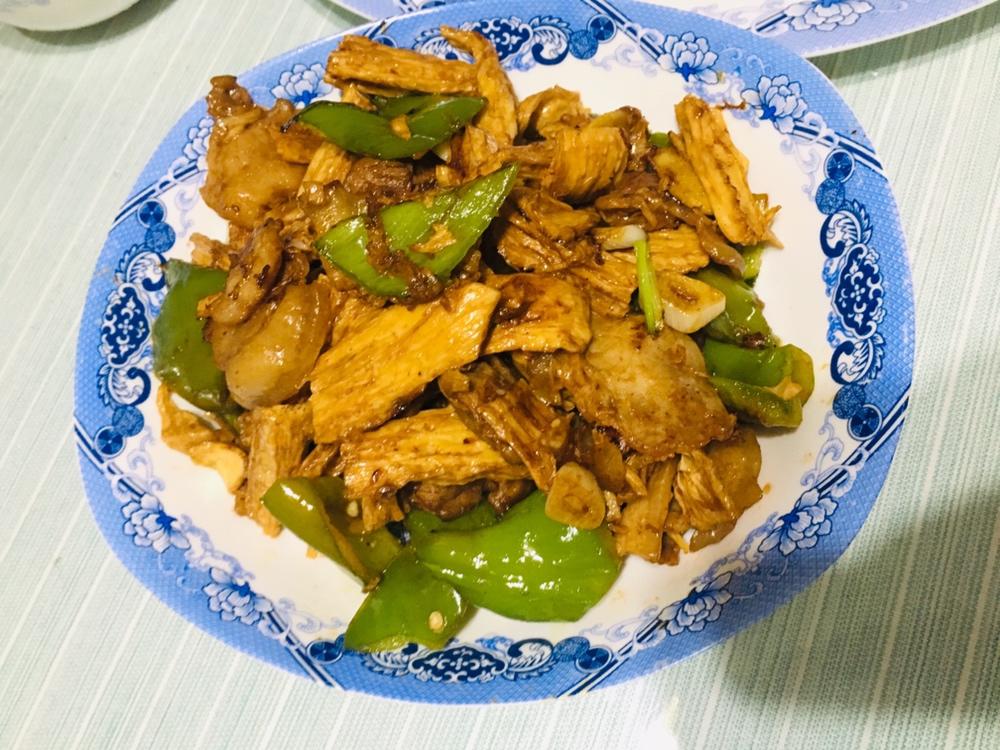 腐竹炒肉