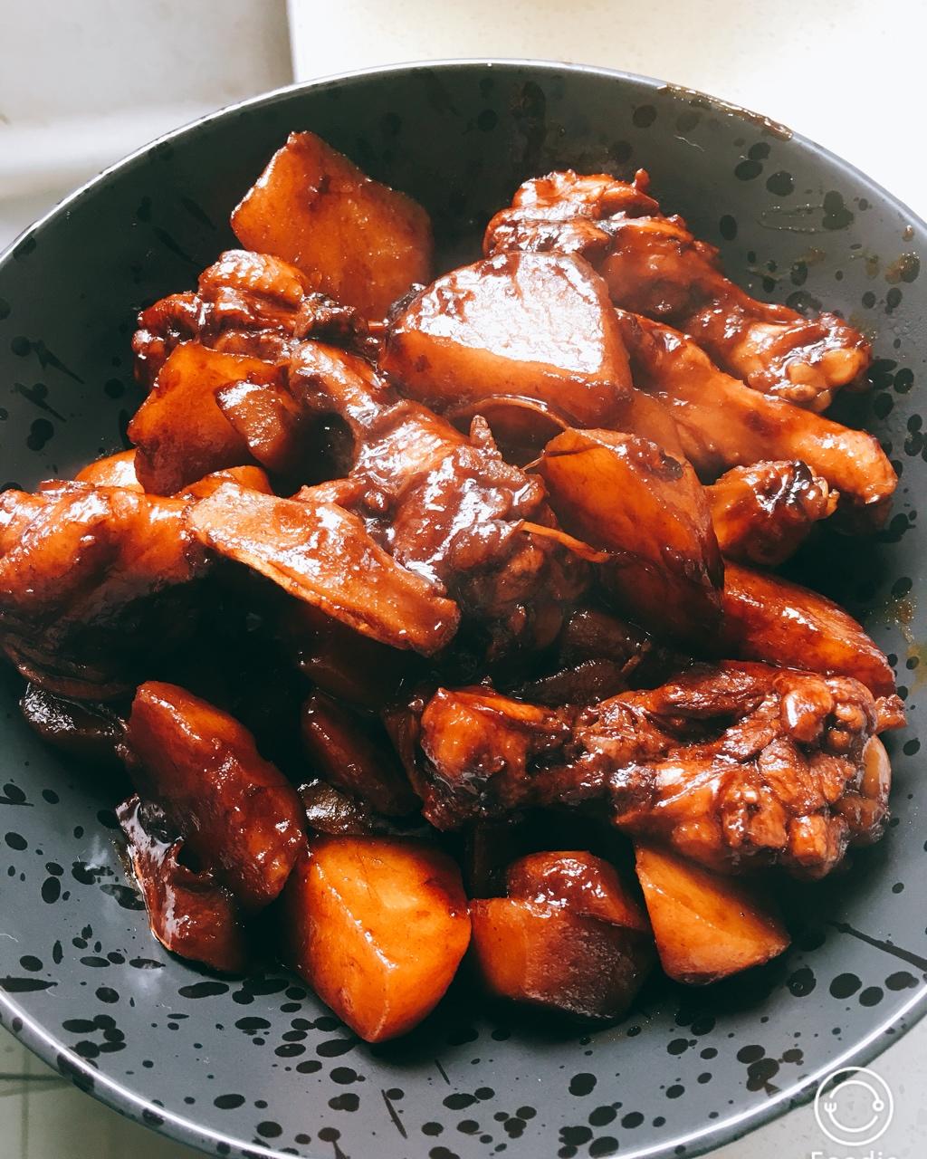 土豆烧鸡腿