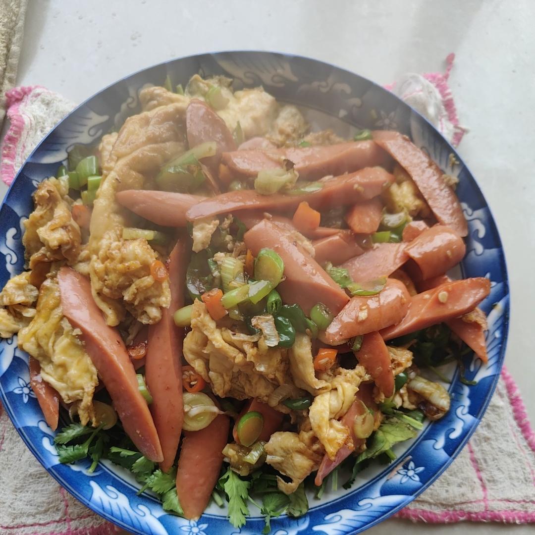 青椒火腿炒鸡蛋