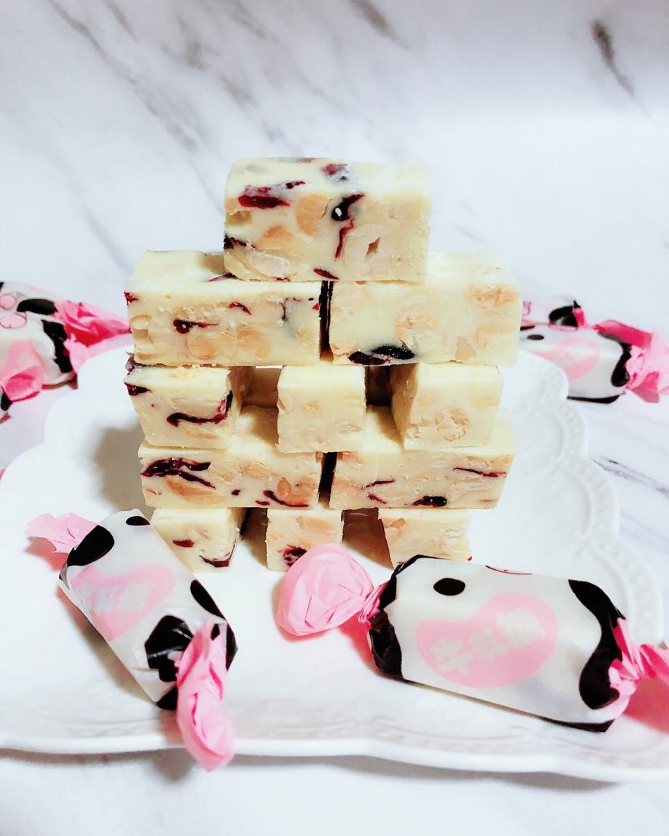 豪华果脯牛轧糖—年货必备