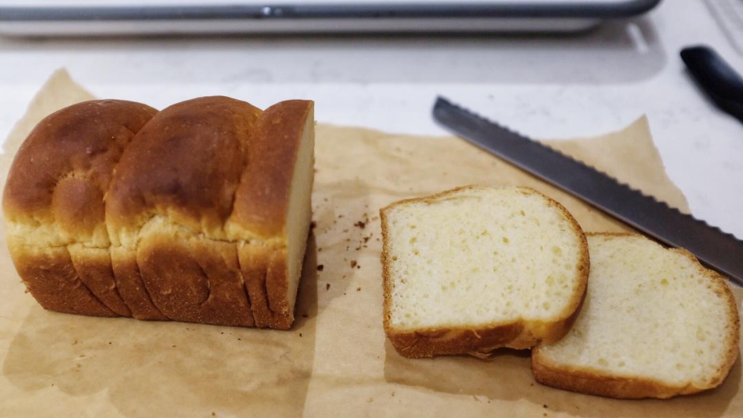 纯奶手撕吐司的做法 步骤1