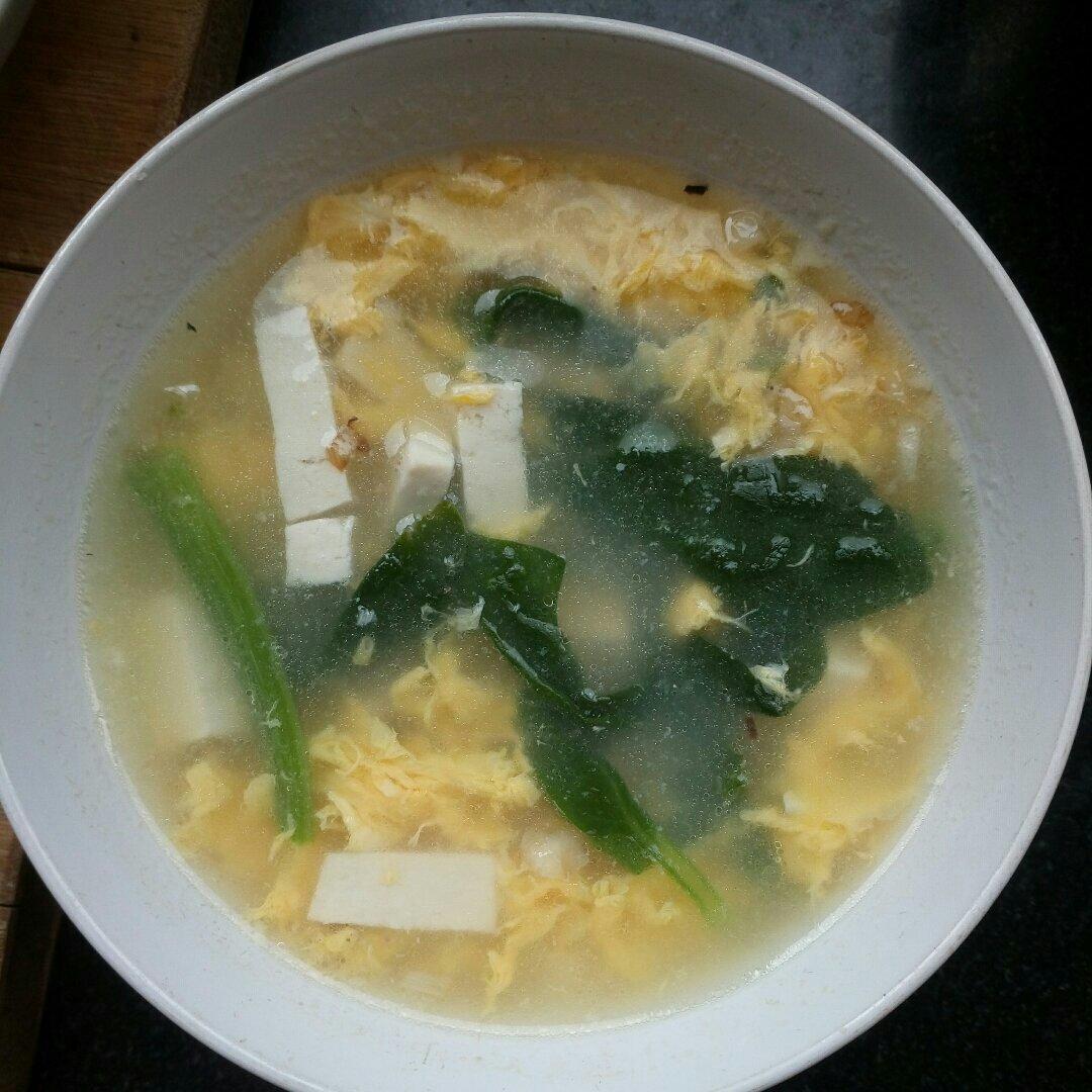 醇浓菠菜鸡蛋汤