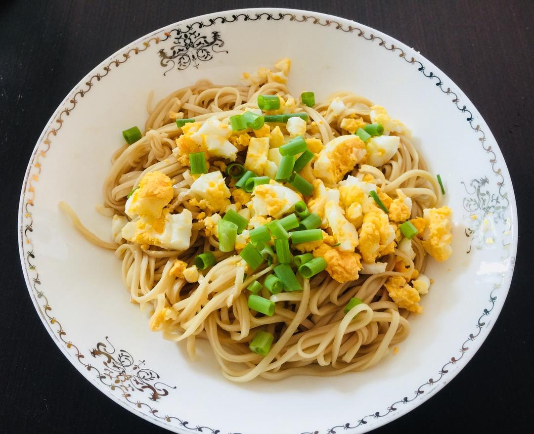 凉拌鸡蛋（非鸡蛋皮）