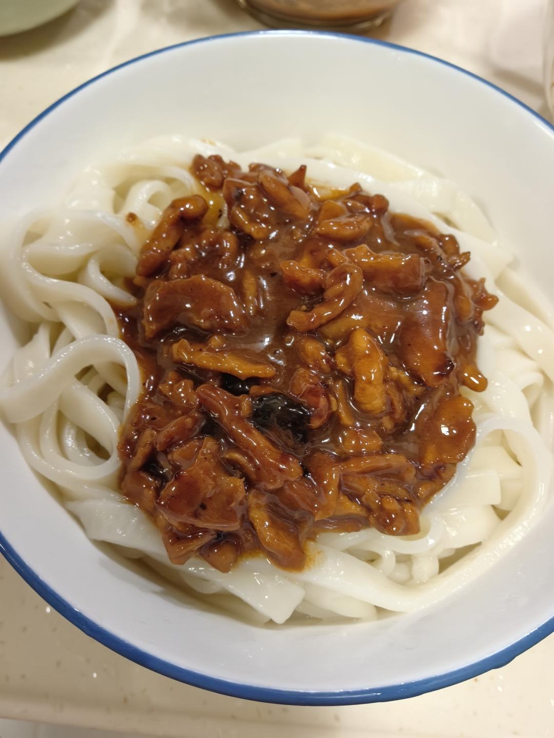 家常版肉酱拌面