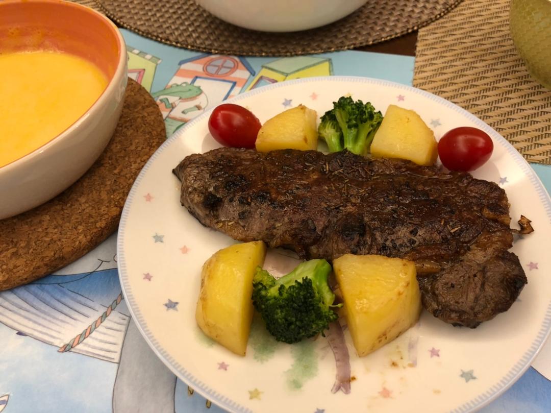 黑椒牛排