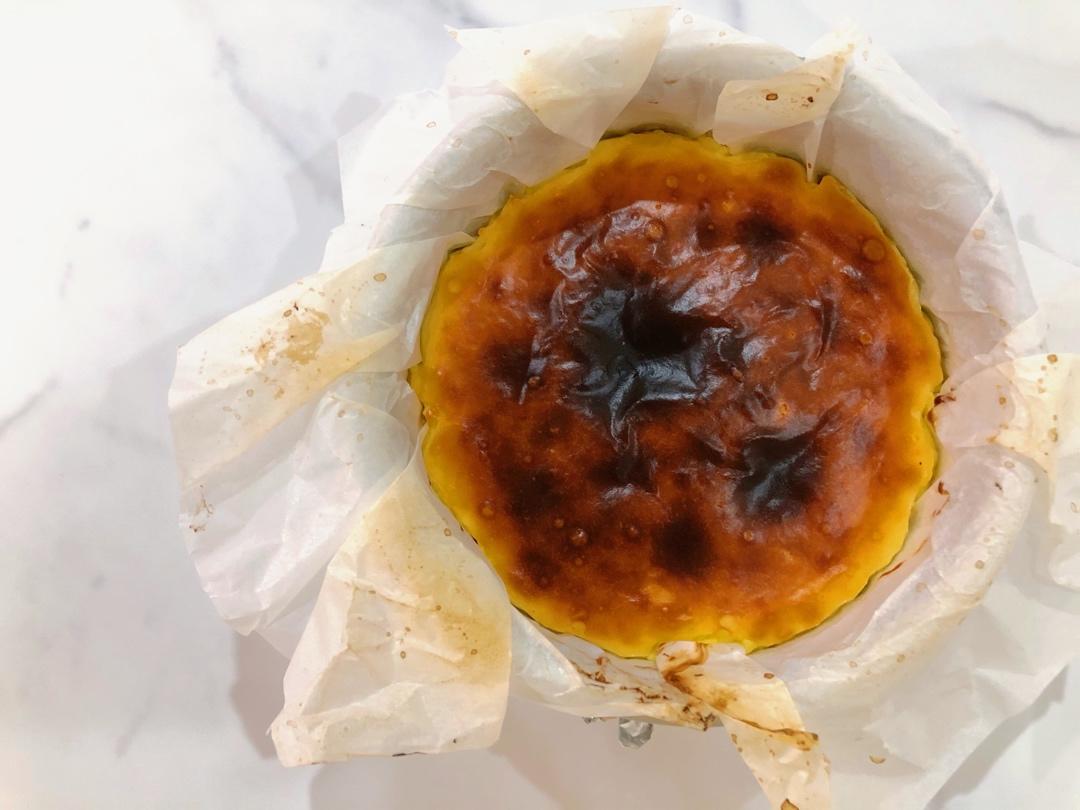 巴斯克式烤芝士蛋糕