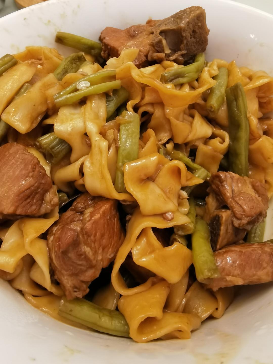 排骨豆角焖面