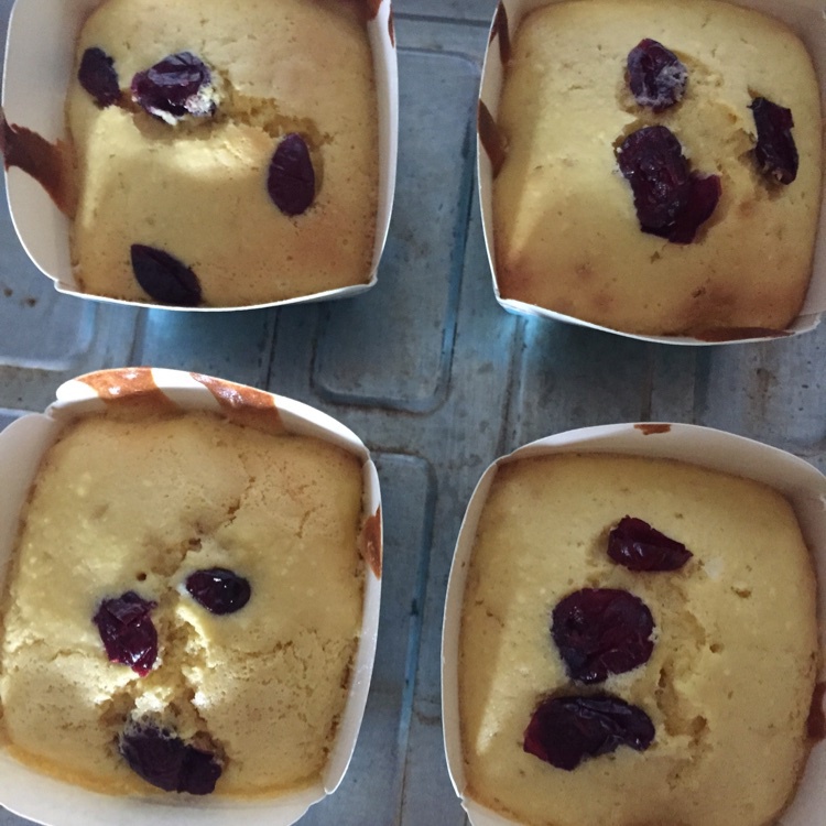 不会回缩的纸杯蛋糕--海氏烤箱定制