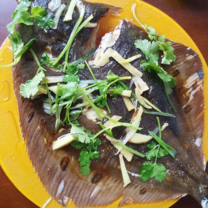 清蒸多宝鱼