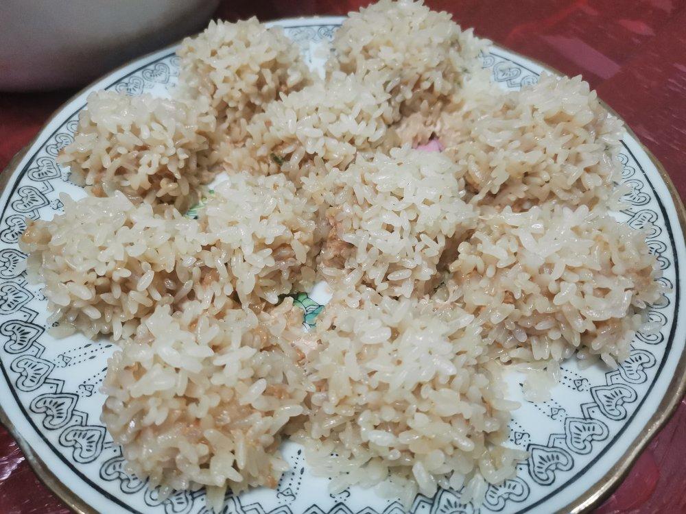 杭州名菜——刺毛肉丸