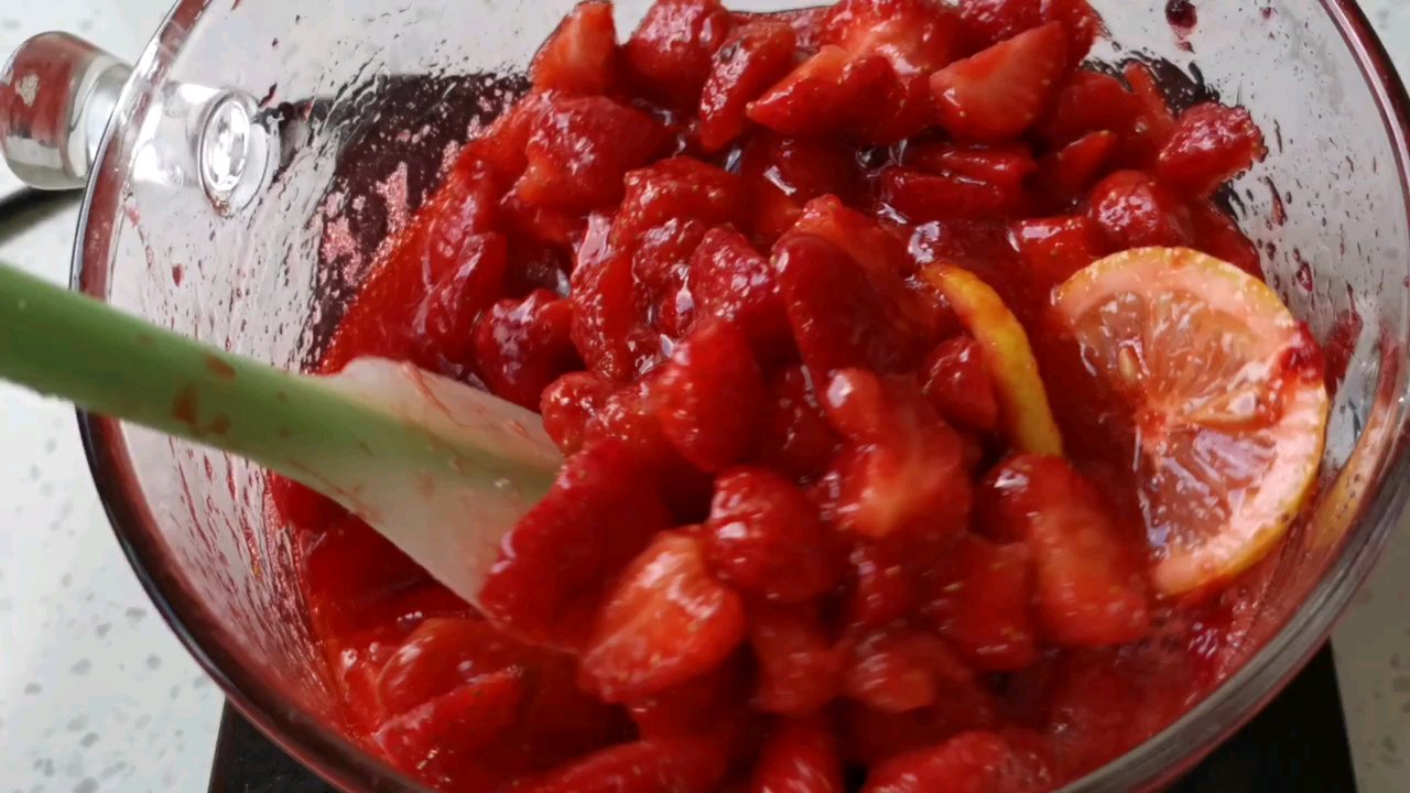 新鲜草莓酱的做法