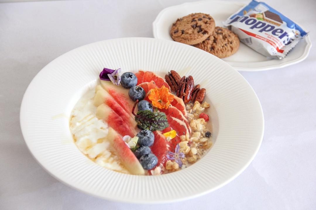 美味健康快手甜品 Vogel’s沃格尔鲜果酸奶谷物麦片碗