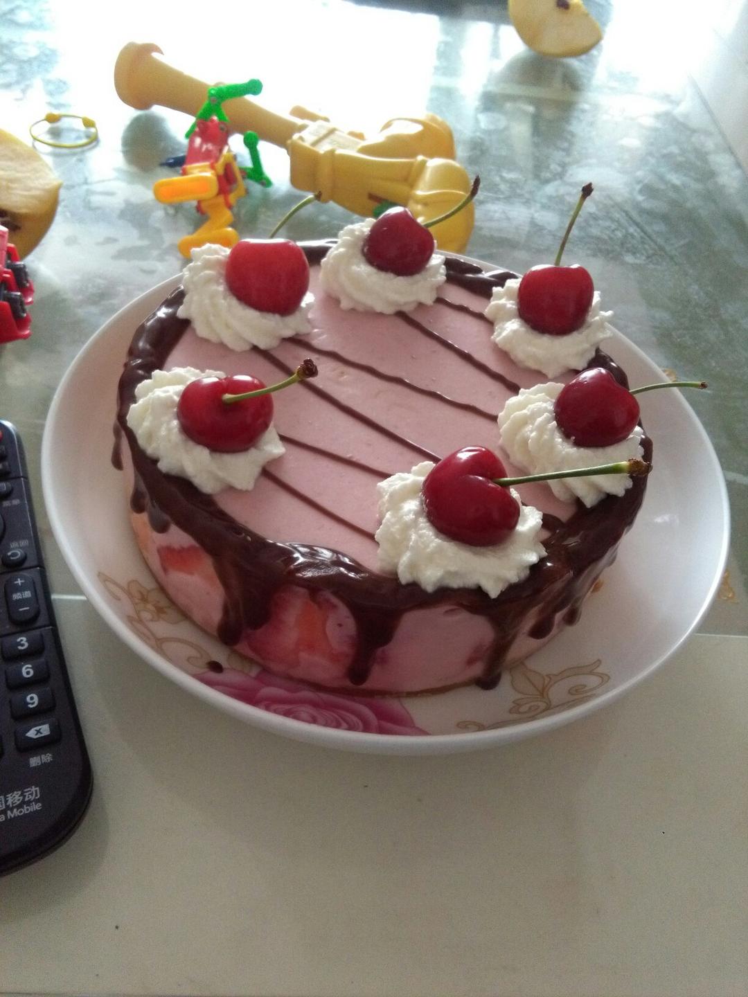 巧克力草莓慕斯蛋糕