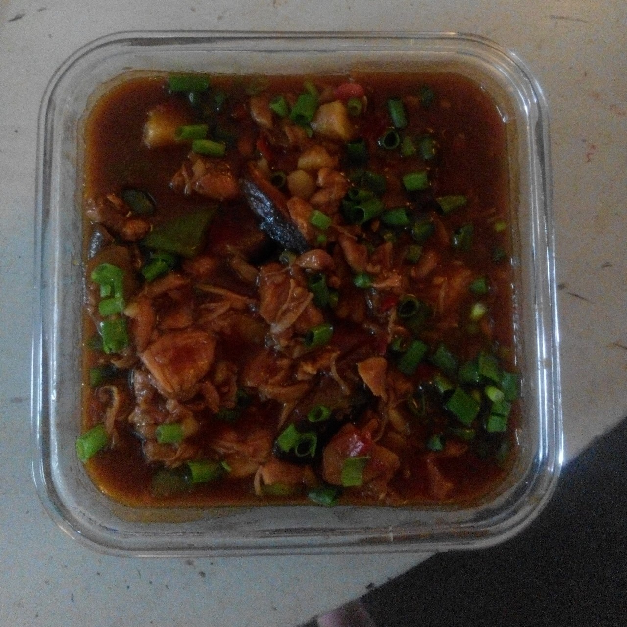 汤汁特浓的黄焖鸡米饭
