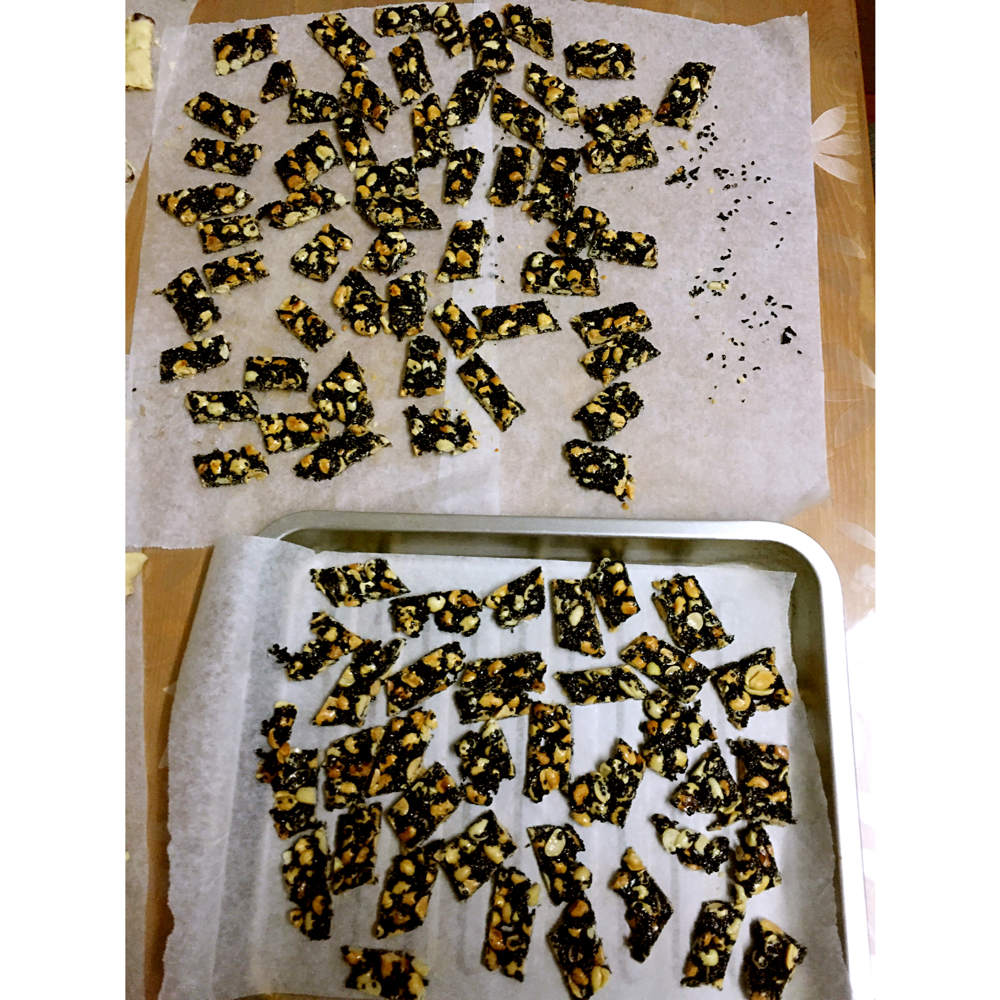 黑芝麻花生糖