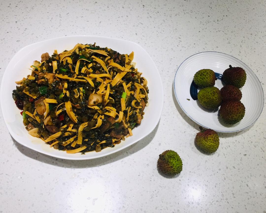 妈妈的雪菜烧肉