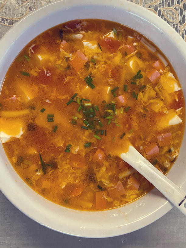 鲜掉眉毛的菌菇豆腐汤