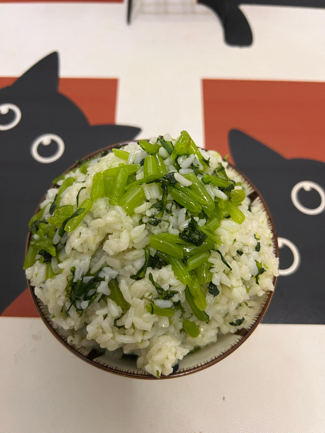 连吃三碗的茼蒿菜饭