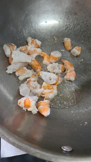 补钙超鲜美的虾仁紫菜蛋花汤的做法 步骤7