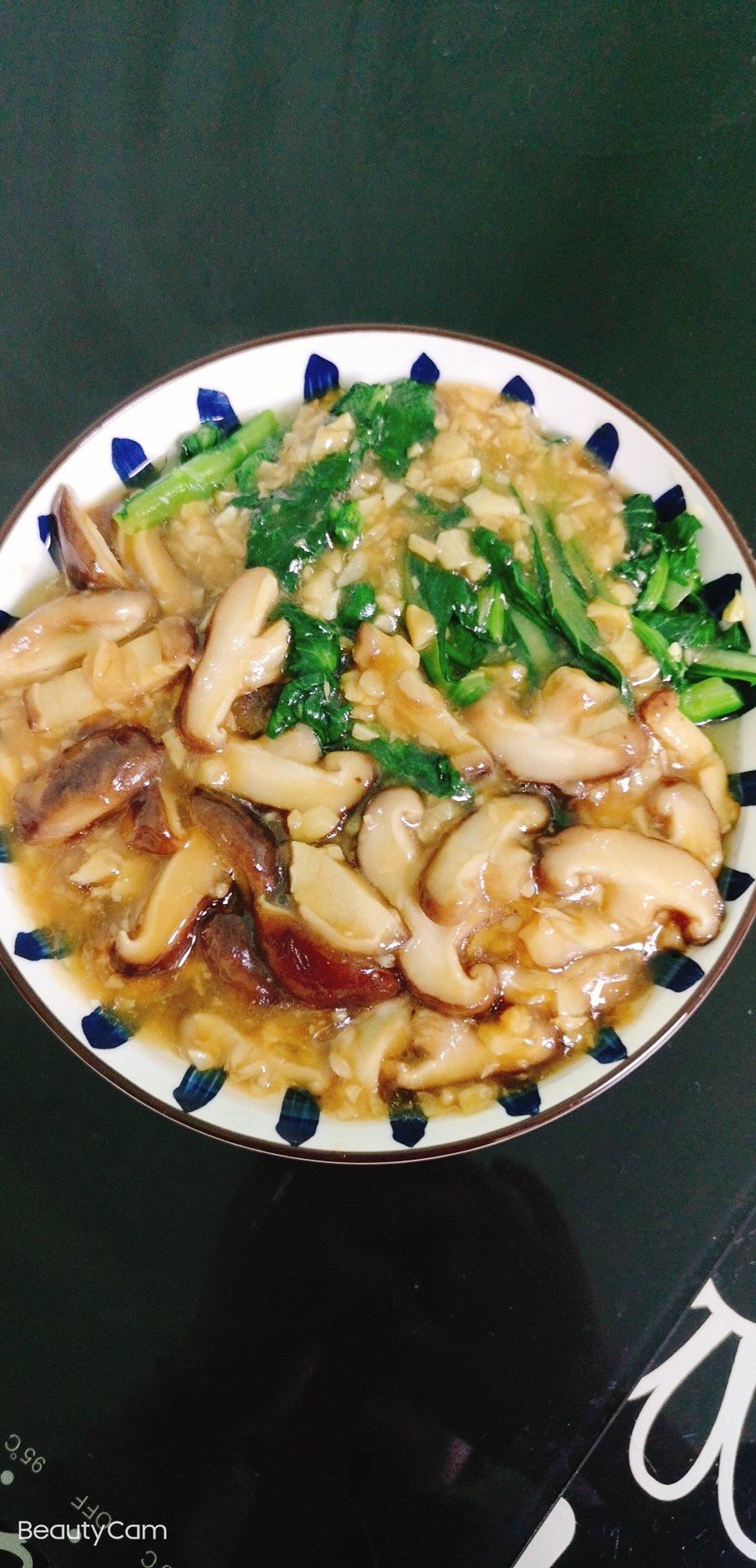蚝油香菇菜心