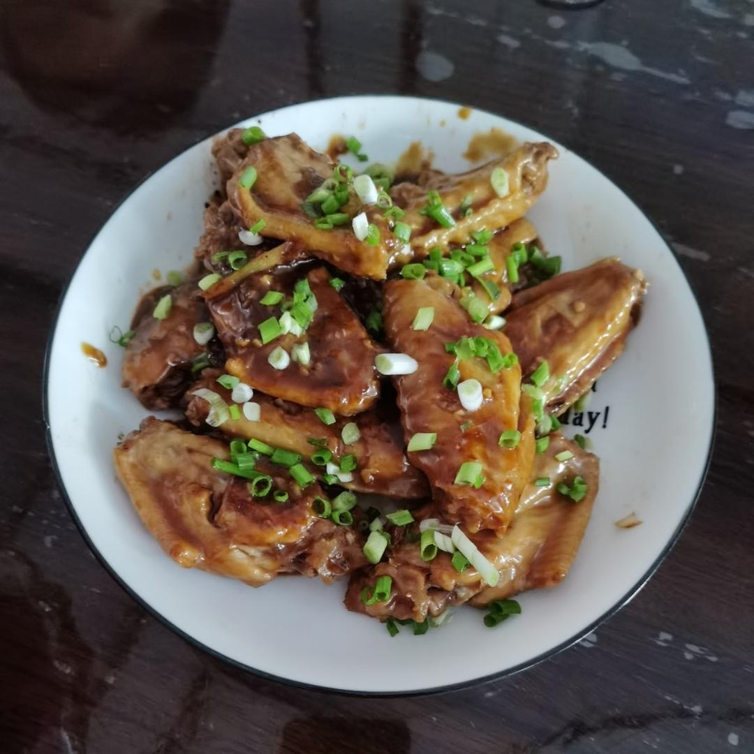 妈妈家的味道，吃了停不下来的红烧鸡翅