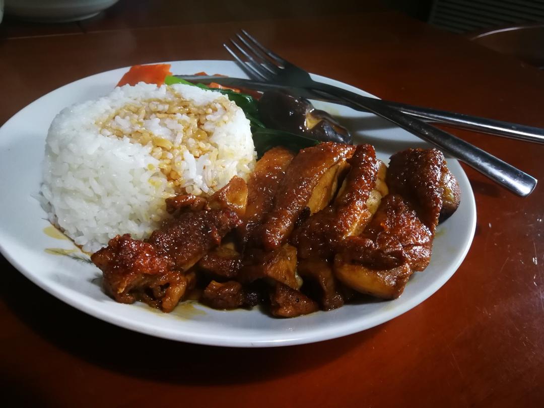 照烧鸡腿饭