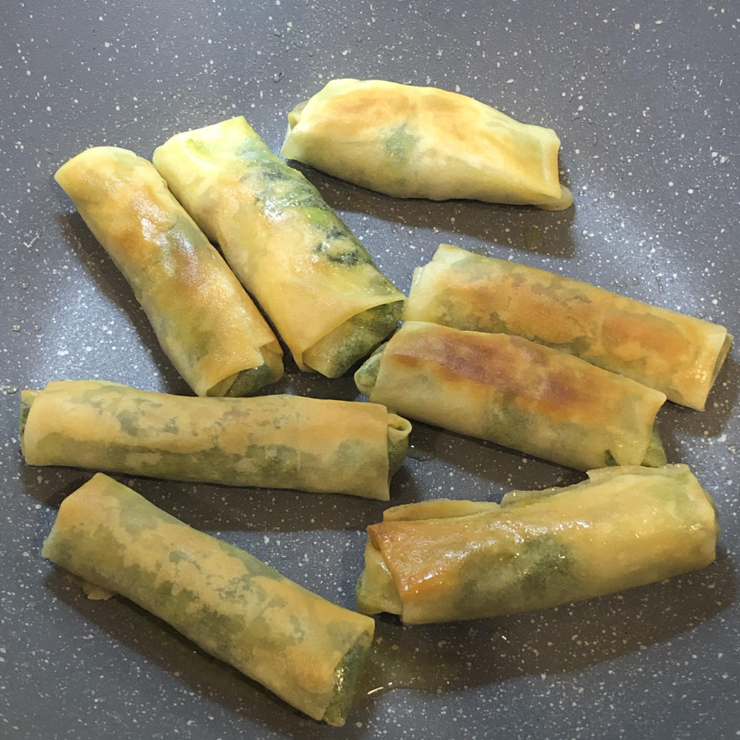 荠菜春卷