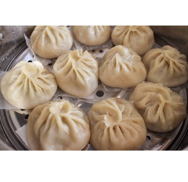 灌汤小笼包