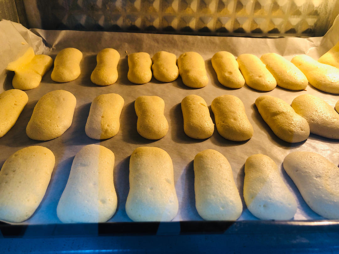 手指饼干-提拉米苏