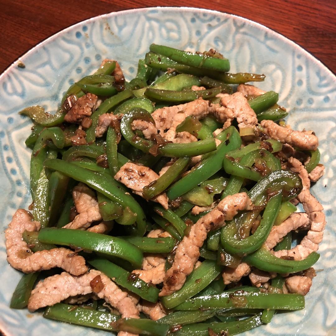 孜然青椒炒肉