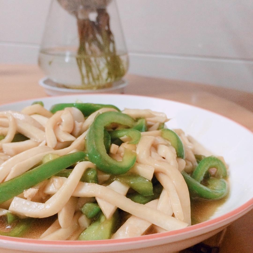 青椒素炒杏鲍菇