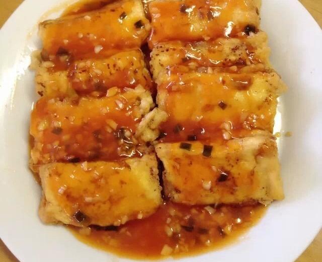 茄汁豆腐夹的做法