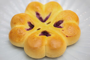 四叶草紫薯心形面包B19的做法 步骤10