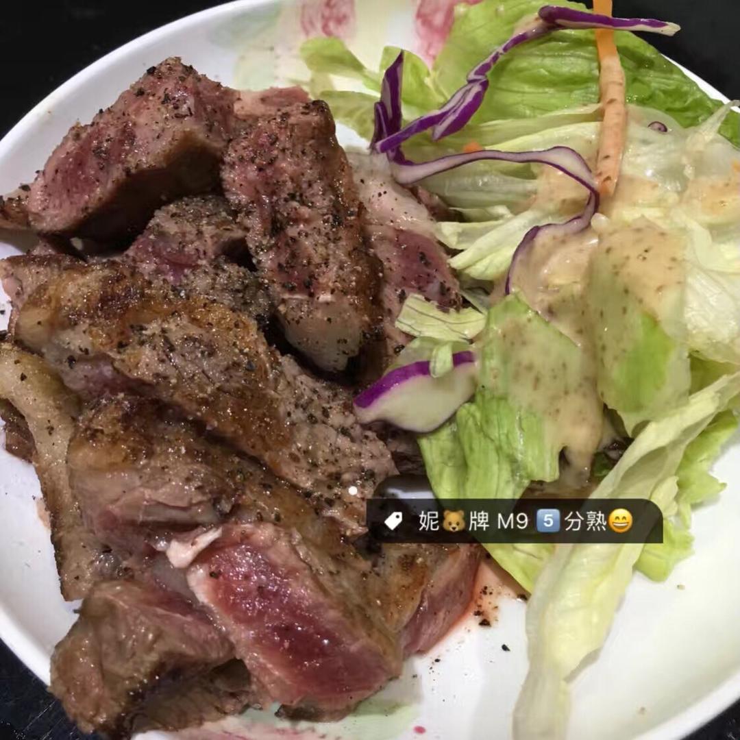 好吃到哭的煎牛排