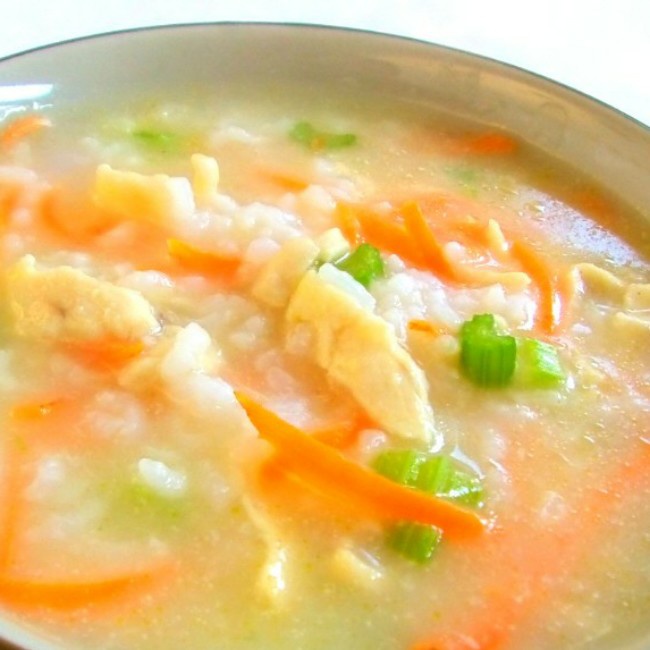 胡萝卜鸡丝粥