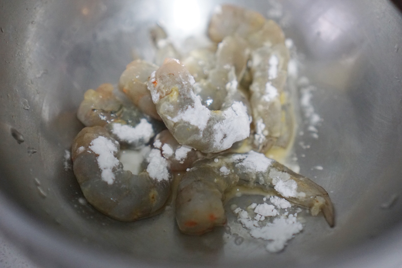 咖喱虾仁沙拉的做法 步骤3