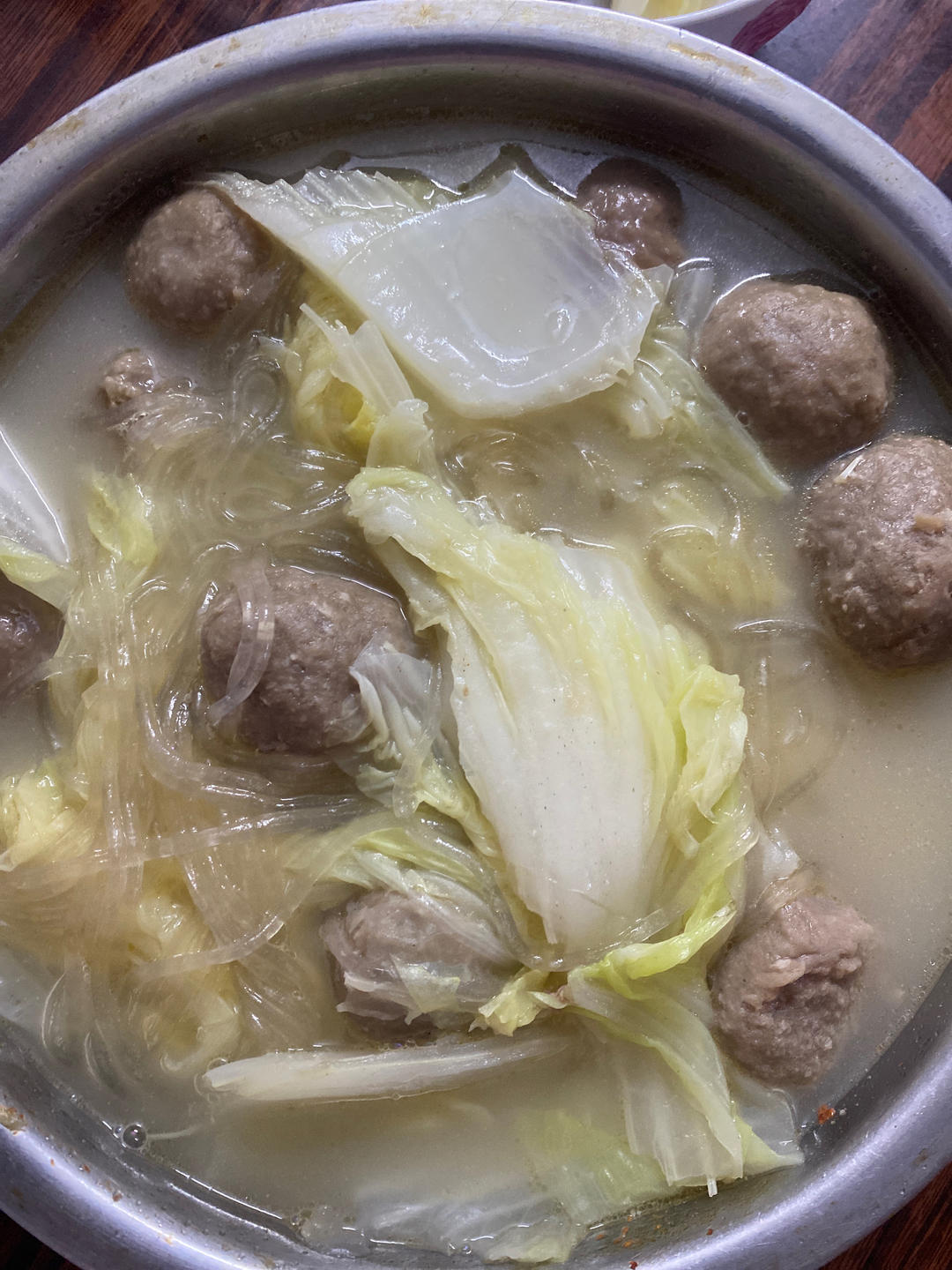 白菜丸子粉丝汤