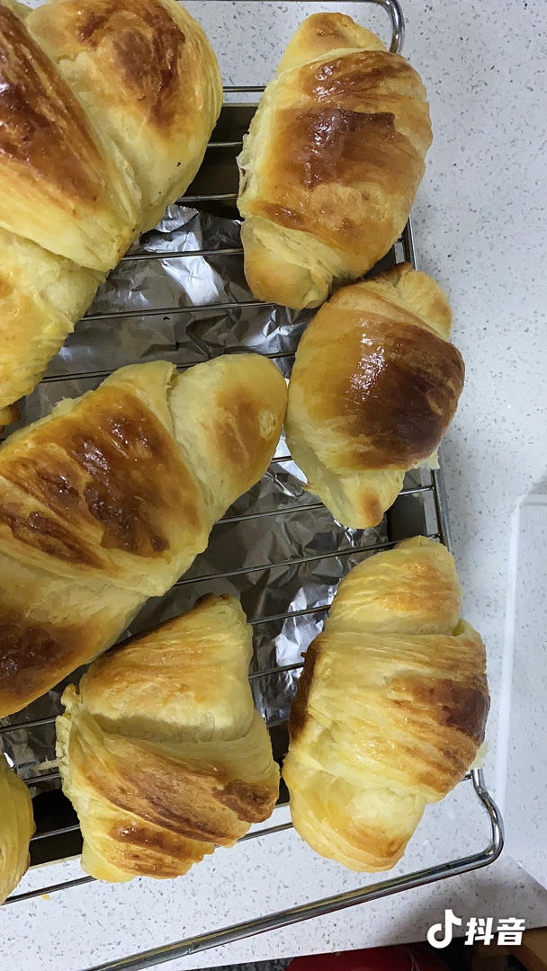 可颂🥐