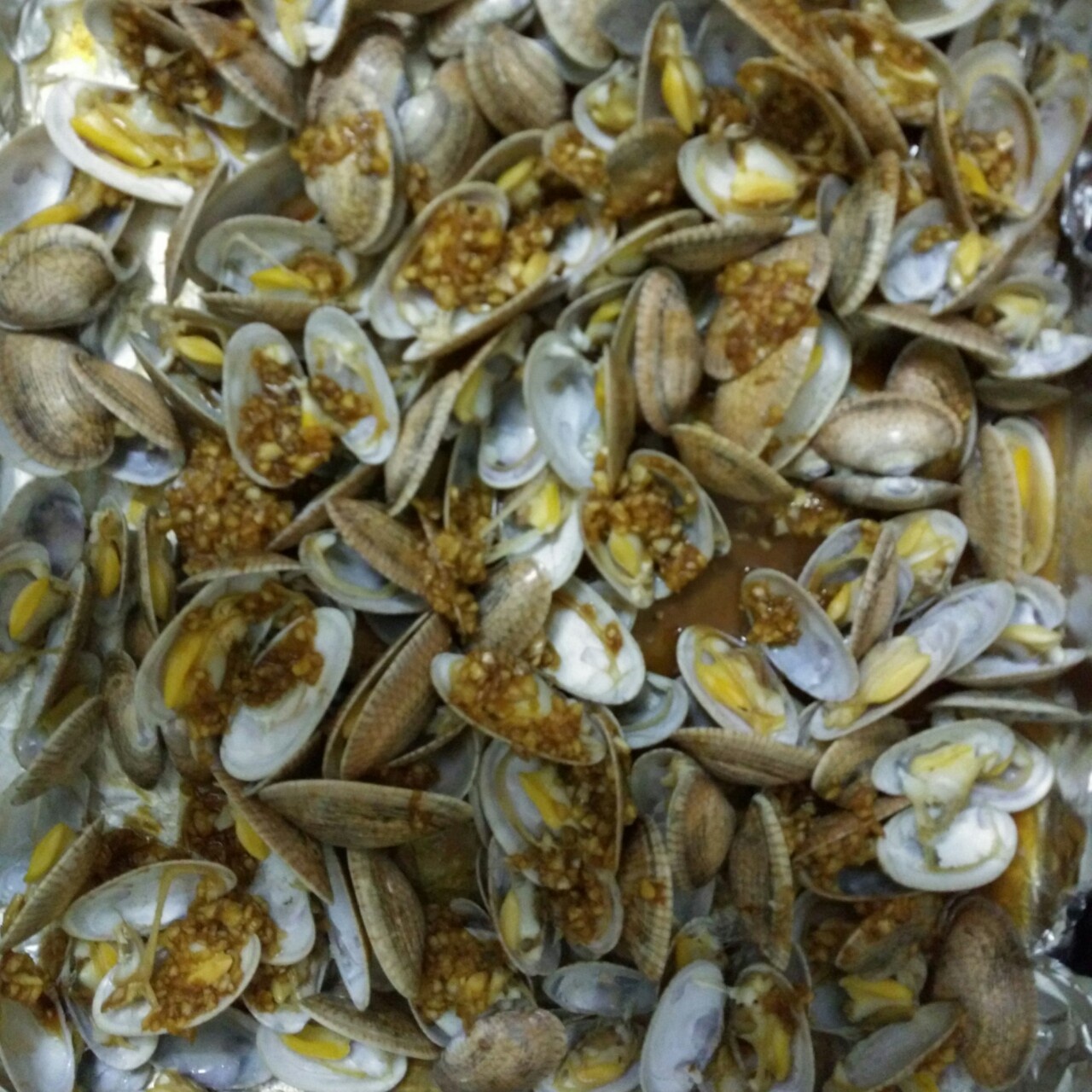 海鲜控——蒜蓉烤花甲