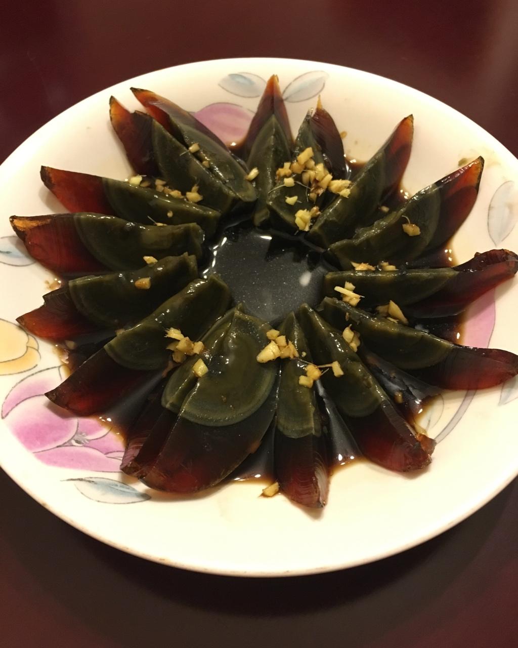 凉拌皮蛋
