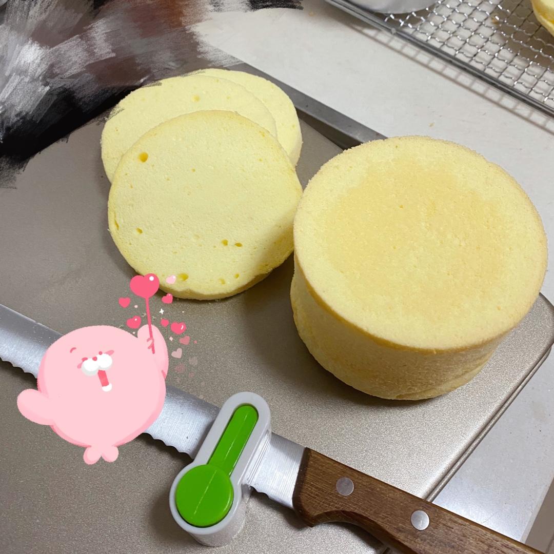 四寸抹面戚风蛋糕胚