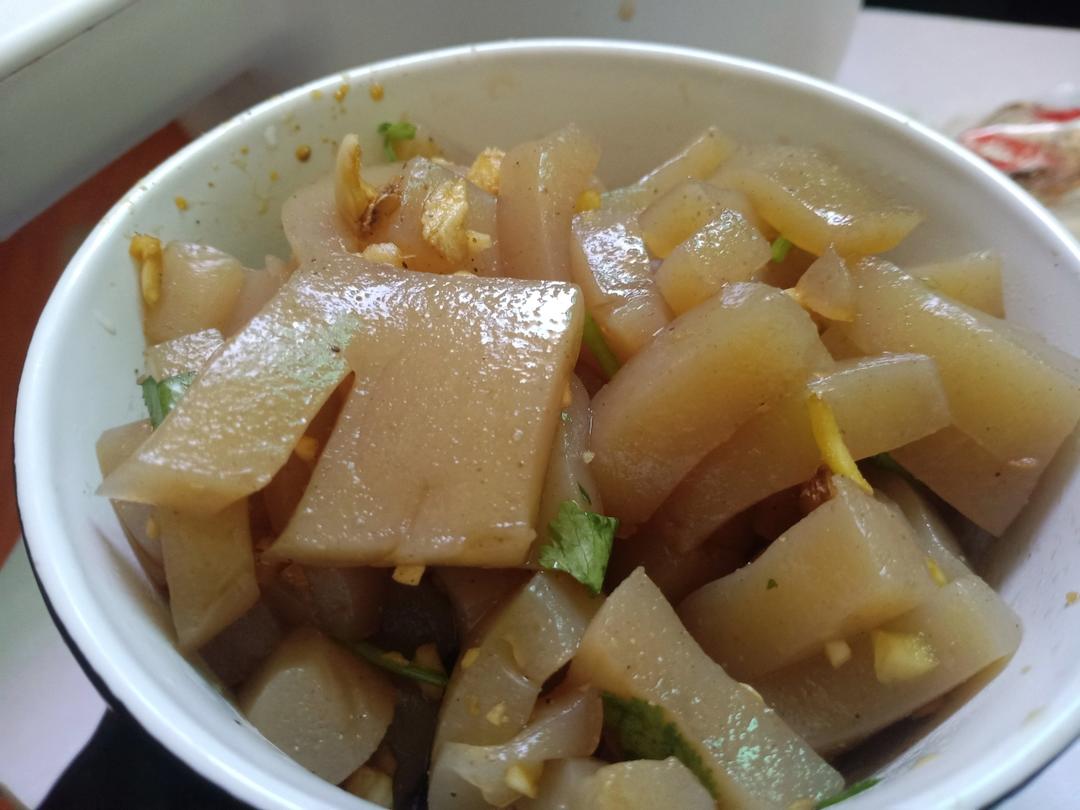 凉拌魔芋豆腐